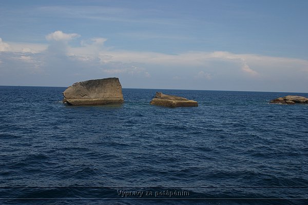 00096.JPG